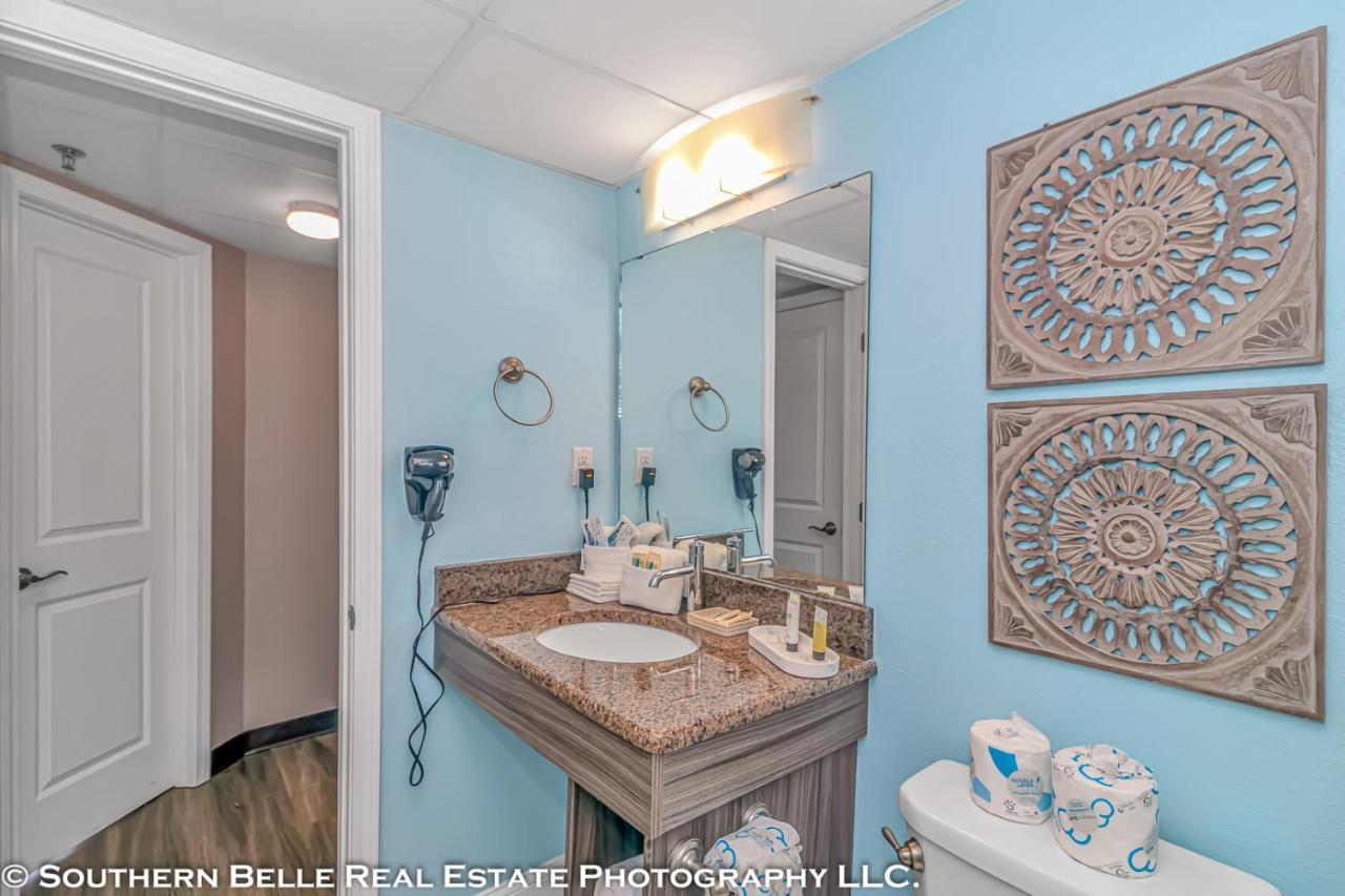 Ocean View Double Suite With Beautiful Decor And Accents Caravelle Resort 1504 Sleeps 6 Guests Myrtle Beach Exterior foto